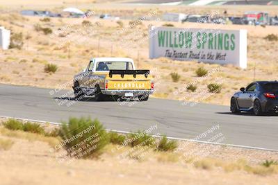 media/Oct-25-2025-West Coast Racing (Sat) [[9fdcbcd09c]]/Novice group/Turn 2/